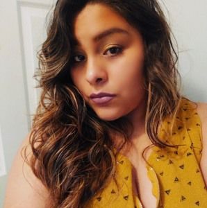 Meet your Posher, Gabriela